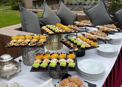 Buffet servi dans les jardins d'un hôtel 4* lors d'un séminaire à Agadir