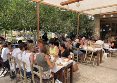 Repas lors d'un excursion à Rhodes